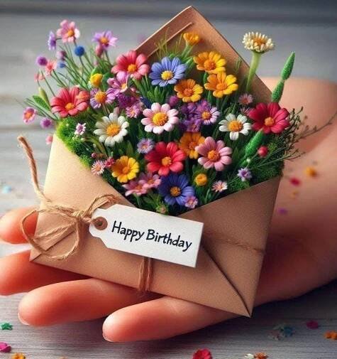 ปักพินโดย Catherine Glover ใน Happy Birthday 🎂 ในปี 2025 | อวยพรวันเกิด, สุขสันต์วันเกิด, วันเกิด