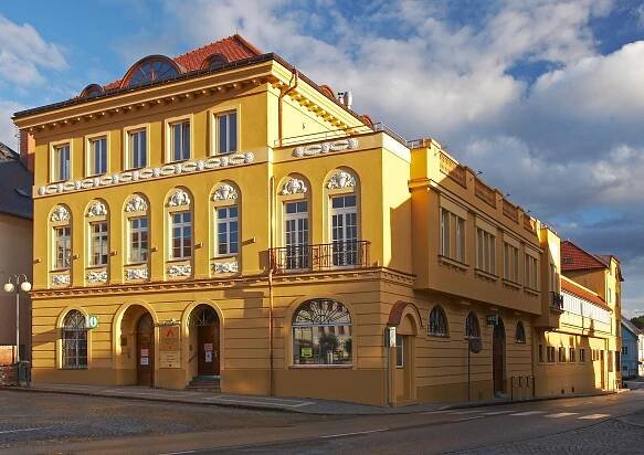 Turistické informační centrum Police nad Metují - Tipy na výlety, zajímavá místa a cyklotrasy v Česku « Tipy na výlety, zajímavá místa a cyklotrasy v Česku