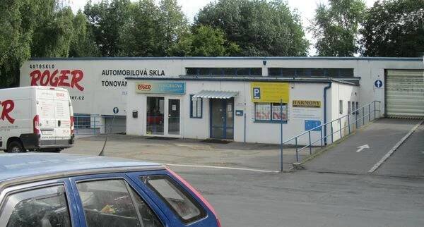 Parkovací dům Polabiny foto 5