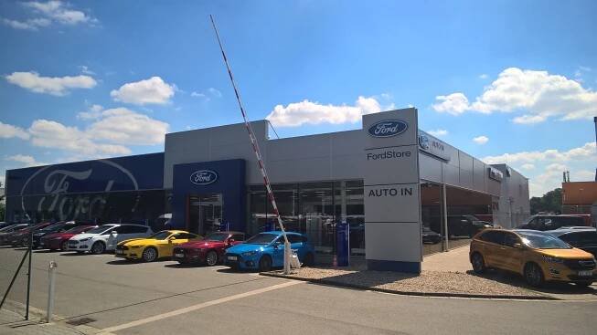 Ford AUTO IN