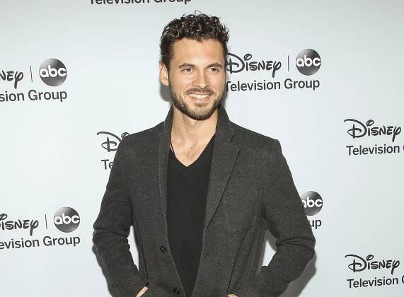 Adan Canto podlehl zákeřné rakovině. Hrál ve filmu X-Men i v seriálu Narcos