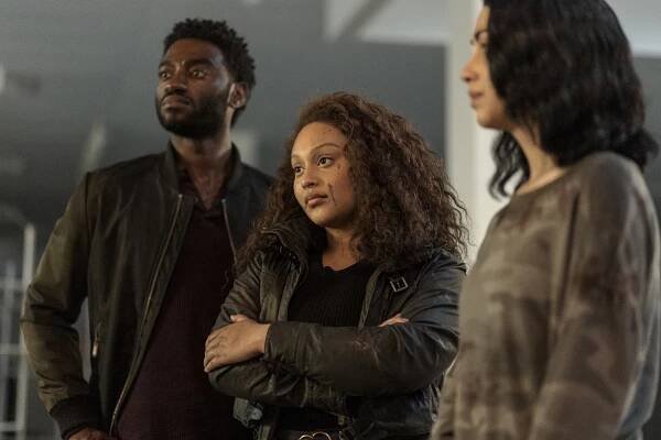 The Walking Dead: World Beyond - The Last Light - Z filmu - Jelani Alladin, Aliyah Royale, Alexa Mansour
