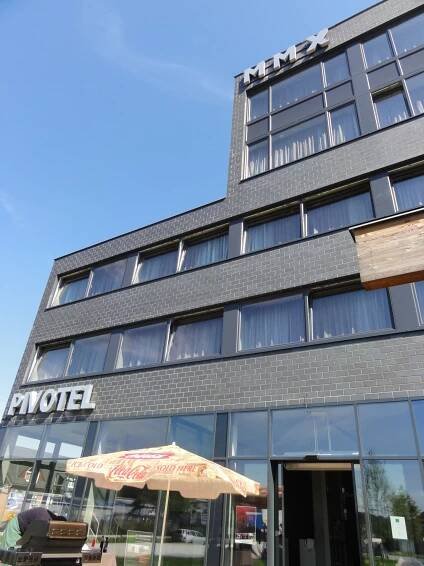 Pivotel MMX - Lety | Katalpa