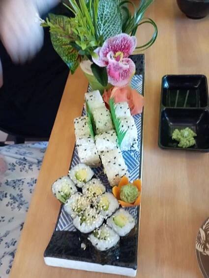 VietHoshi Asian Restaurant - Sushi Bar foto 2