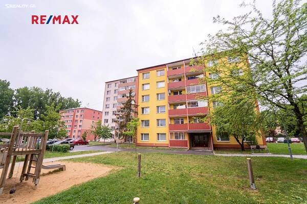 Pronájem bytu 2+kk 41 m², Družba, Hulín