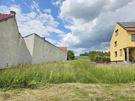 Prodej stavebního pozemku 1446 m², Březina