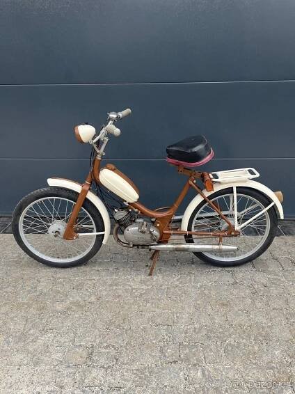 Prodám moped Stadion S11 s kartičkou - Žďár nad Sázavou