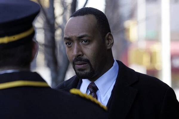 Jesse L. Martin