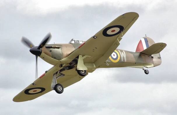 Hawker Hurricane: stíhačka, která zachránila Británii, slaví osmdesátiny