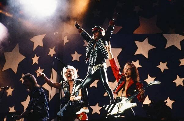Scorpions perform at Moscow Music Peace Festival, Luzhiniki Stadium, Moscow, Soveiet Union, August 1989. L-R Francis Buchholz, Rudolf Schenker, Klaus Meine, Mattias Jabs. 