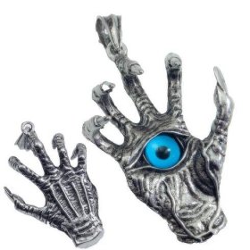 Amulet s chirurgické oceli, ruka Kostlivce s Modrým okem