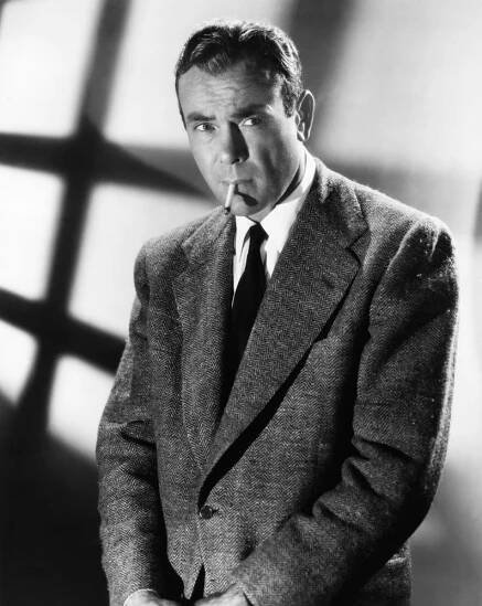 WHEN STRANGERS MARRY, (aka BETRAYED), Dean Jagger, 1944