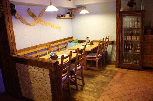Restaurace Eden Boskovice | Apetee