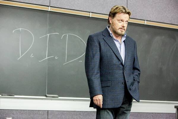 Tara a její svět - Crackerjack - Z filmu - Eddie Izzard