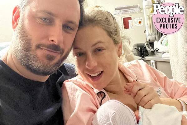 Iliza Shlesinger Welcomes First Baby, Daughter Sierra Mae, with Husband Noah Galuten