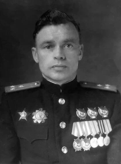 Michajlov, Michail Petrovič : M