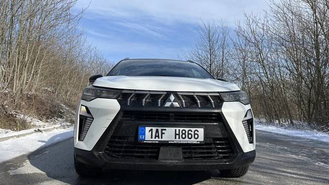 Mitsubishi ASX 1.3 Mild Hybrid: Osobitá japonská tvář se sportovním charakterem! - Facestar
