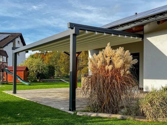 Pergola Novo, okres Klatovy | Atypy s.r.o. - dodáváme hliníkové pergoly se stahovací střechou (www.atypy.cz)