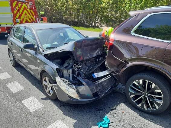 Tři zraněné osoby si vyžádala dopravní nehoda dvou osobních vozidle v katastru obce Rádlo | POŽÁRY.cz - ohnisko žhavých