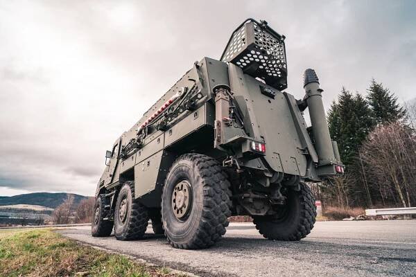Francouzské houfnice Caesar možná nesplní technické požadavky české armády