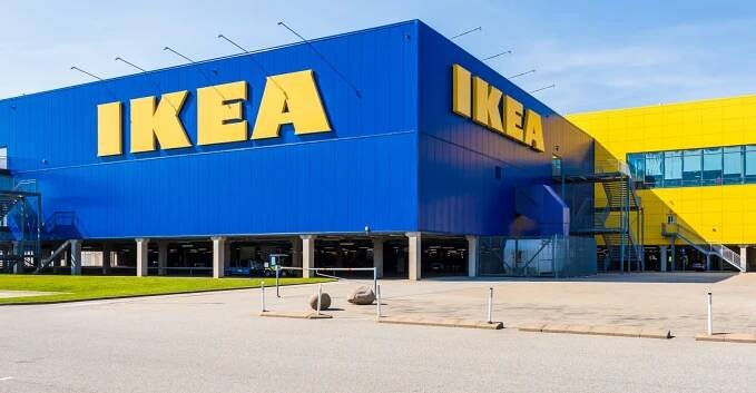 IKEA zneužívala práci politických vězňů z NDR. Teď nabídla odškodné