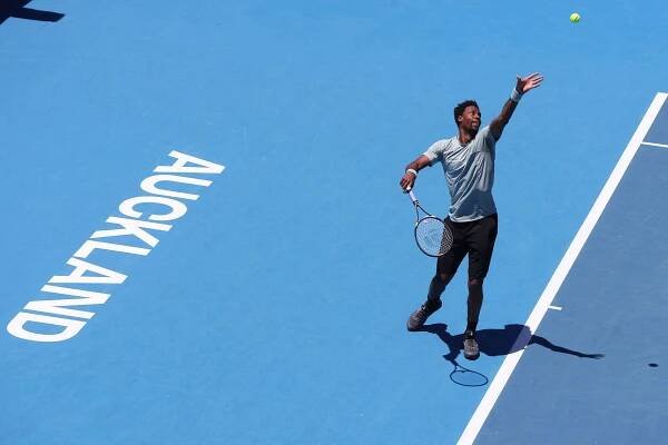 Gaël Monfils becomes oldest ever winner of an ATP Tour title, surpassing Roger Federer