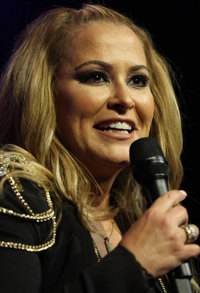 Soubor:Anastacia - Resurrection Tour 2015 (Sydney) 06.jpg – Wikipedie