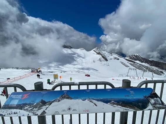 Tyrolsko: Přírodní ledový palác Hintertux - 365Rakousko