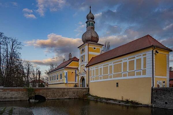 Kottingbrunn, Au-Runde
