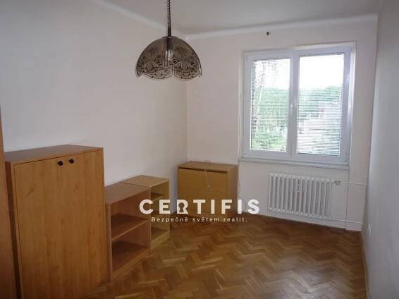 Pronájem, Byt 1+1, 29 m² , Chuchelná, ul. Komenského | Certifis Reality s.r.o. | Bezpečně světem realit | Realitní kancelář