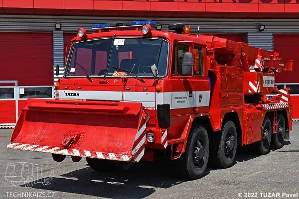 VHJ letiště Pardubice - VYA - Tatra 815 - TECHNIKAIZS.cz