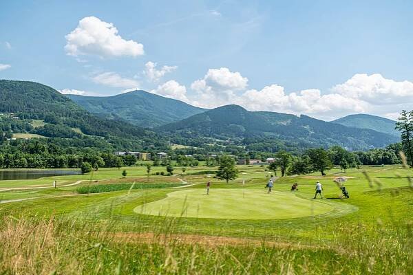 Golf & Ski Resort Ostravice - Royal Angeles Business Golf Club, s.r.o.