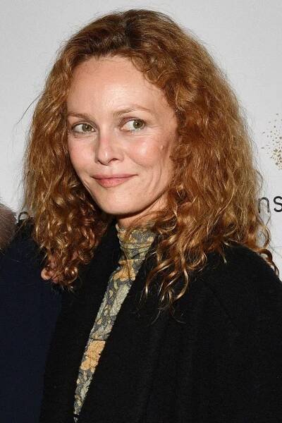 FOTO: Vanessa Paradis v současnosti. – stránka 3