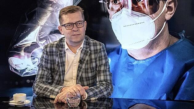 Budoucnost rekonstrukce poraněné míchy vidím v čipech, říká neurochirurg
