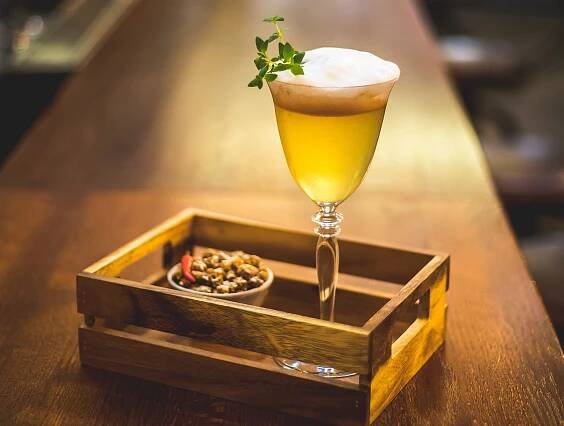Popular Bars, Sports Bars in Prague | Prague.com 