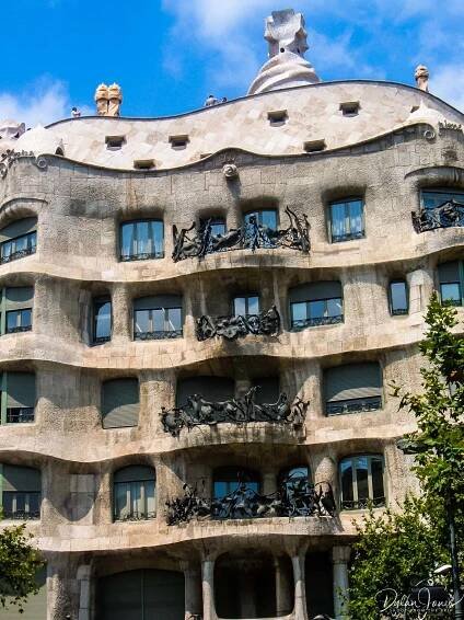 Gaudi's La Pedrera building details