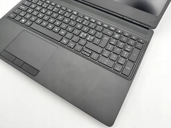 Dell Precision 7560 I7-11850H 64GB 512SSD T1200 FHD třída A – záruka DELL Model 7560