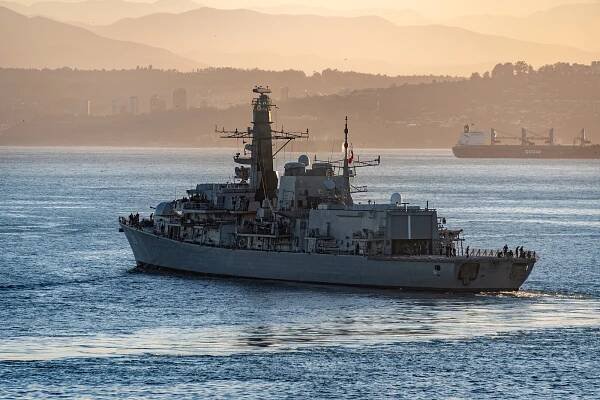 HMS Marlborough (F233) - Wikipedia