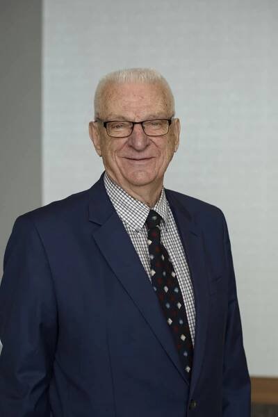 Lowell Larson