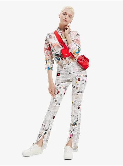 Desigual Bílé dámské vzorované kalhoty Desigual Newspaper