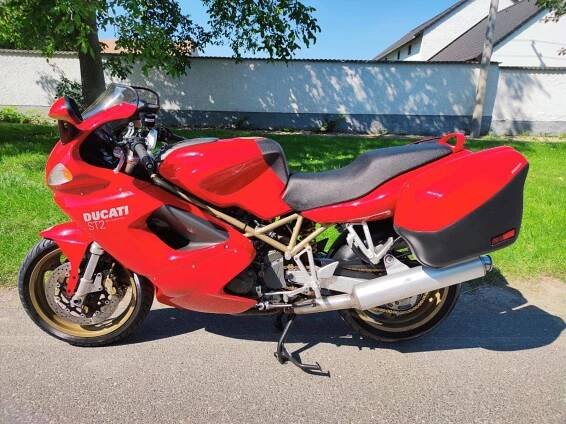 Ducati ST 2 (2001), 62.900 Kč