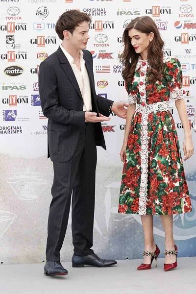 'Stranger Things' ' Natalia Dyer and Charlie Heaton Hit the Red Carpet in Italy