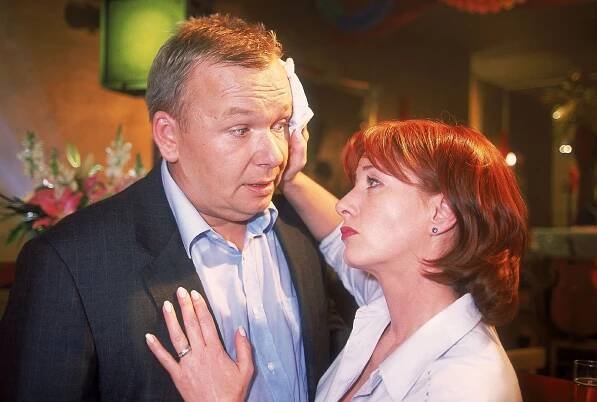 Bernds Hexe - Zwei Väter sind einer zuviel - Z filmu - Bernd Stelter, Gabriela Benesch