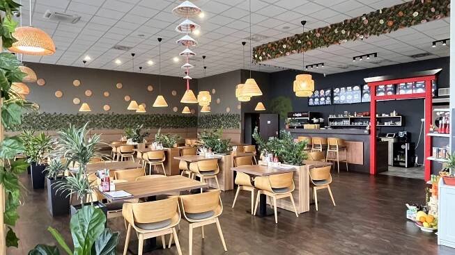 KONTAKTY - Deliviet Restaurant