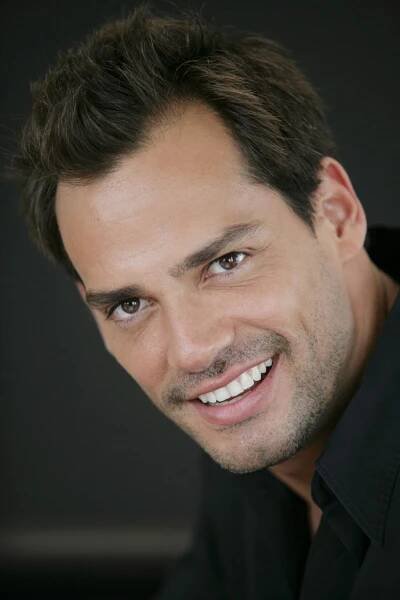 'Devious Maids': Cristián de la Fuente