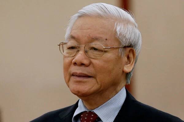 Vietnam's Communist Party Chief Trong waits for arrival of Russia's Defence Minister Sergei Shoigu in Hanoi