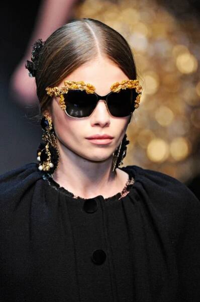 Slnečné okuliare Prada (39 fotografií): ženské modely a recenzie