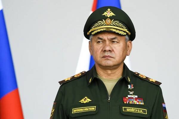 Rebel z krajiny šamanov, ktorý velí Putinovej armáde. Šojgu môže vydať rozkaz na útok na Ukrajinu