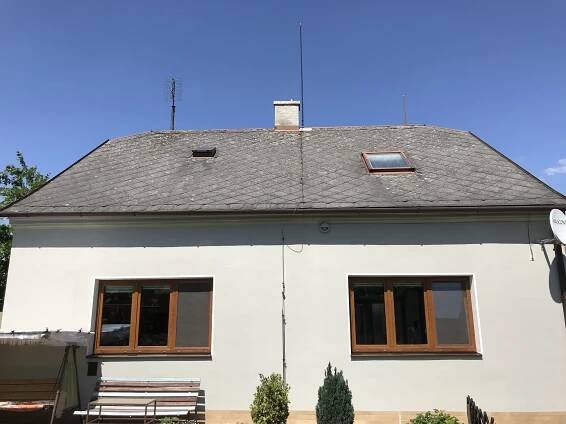 Roofman - Střechy a stavby na klíč| Rekonstrukce střechy Křelov RUUKKI Classic 40, Roto