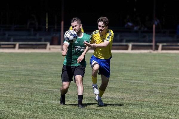 Letní příprava: SK SENCO Doubravka (žlutí) - SK Horní Bříza 3:0.